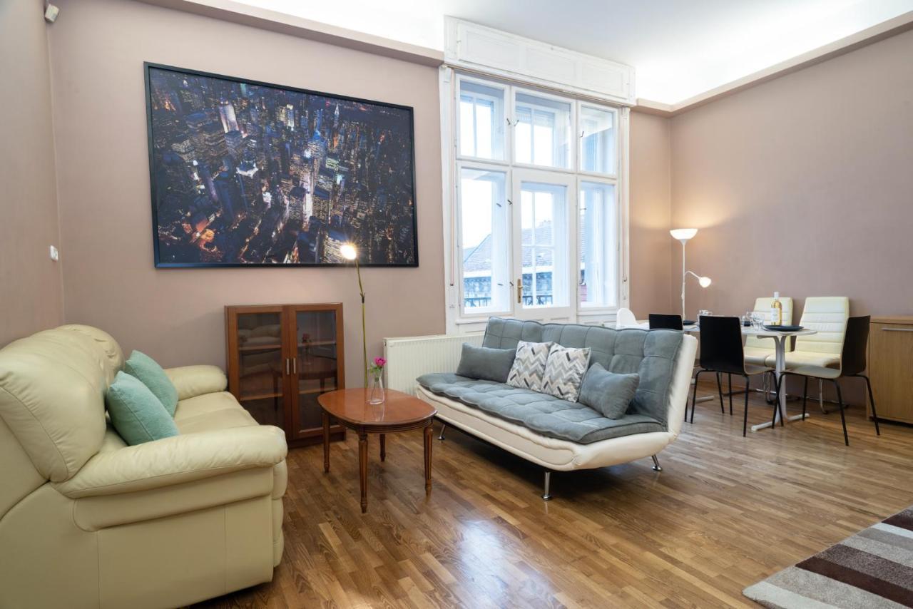 Kiraly Central Apartment With Free Parking And Ac Budapest Ngoại thất bức ảnh