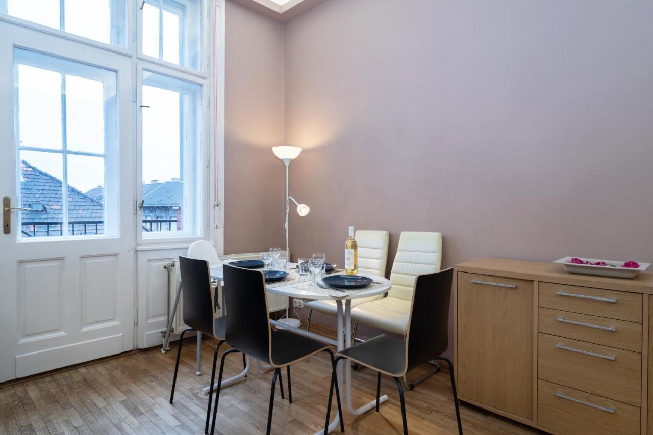 Kiraly Central Apartment With Free Parking And Ac Budapest Ngoại thất bức ảnh